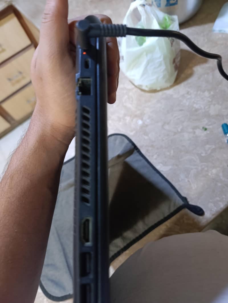 HP 17" 5