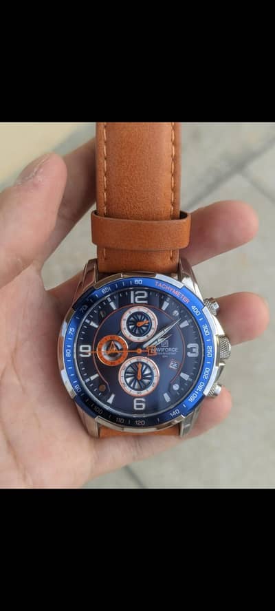 Naviforce NF 8020 chronograph watch