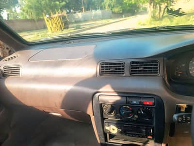 Nissan Sunny 1986