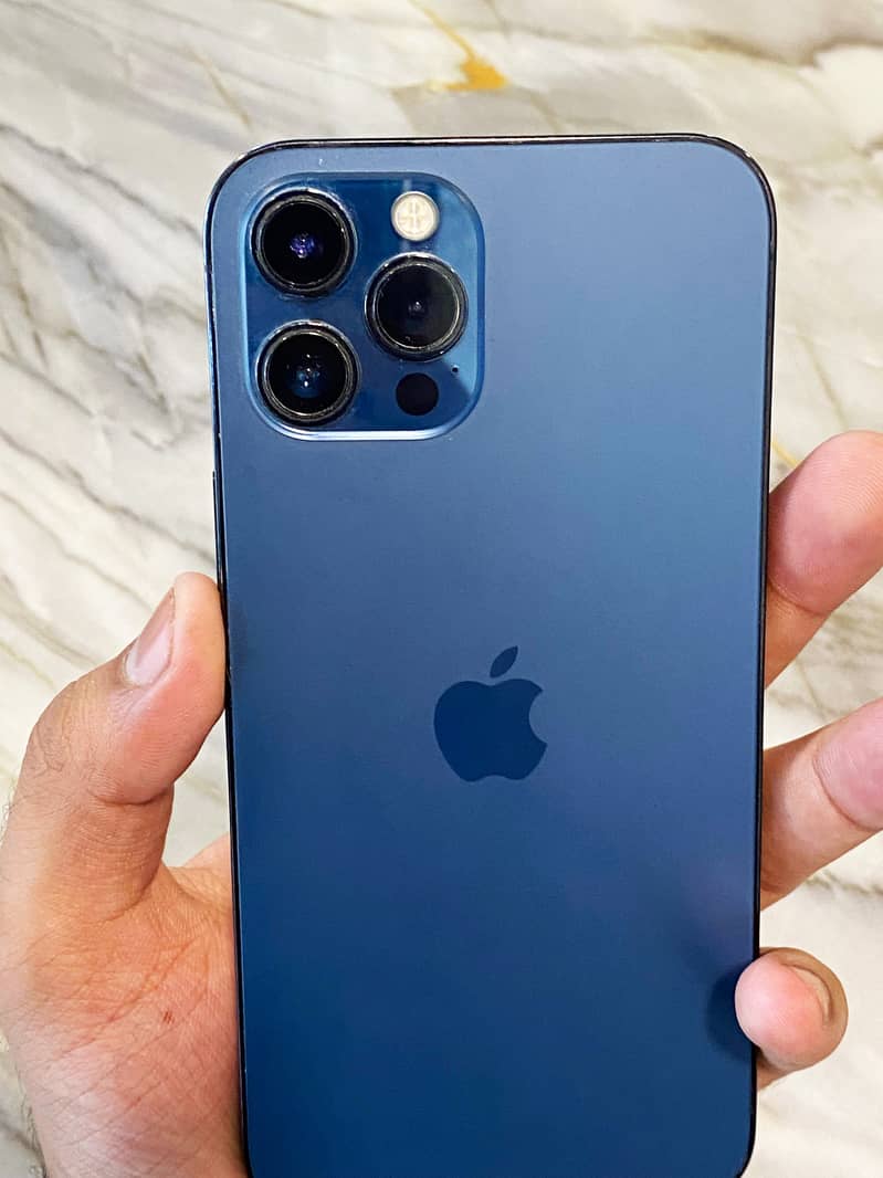 Apple iPhone 12 Pro Max 2