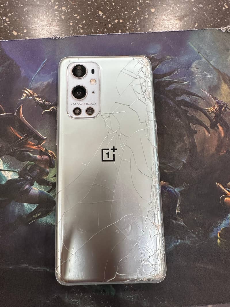 One Plus 9 Pro 0