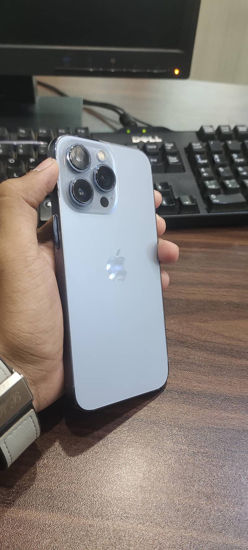 Apple iPhone 13 Pro 0