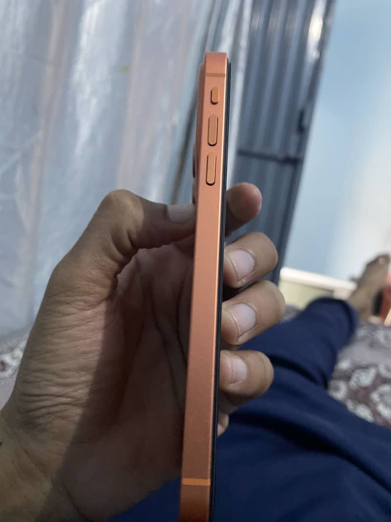 Apple iPhone 17 Pro 4