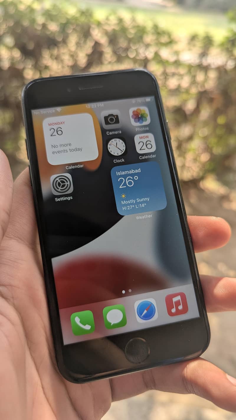 Apple iPhone 7 7