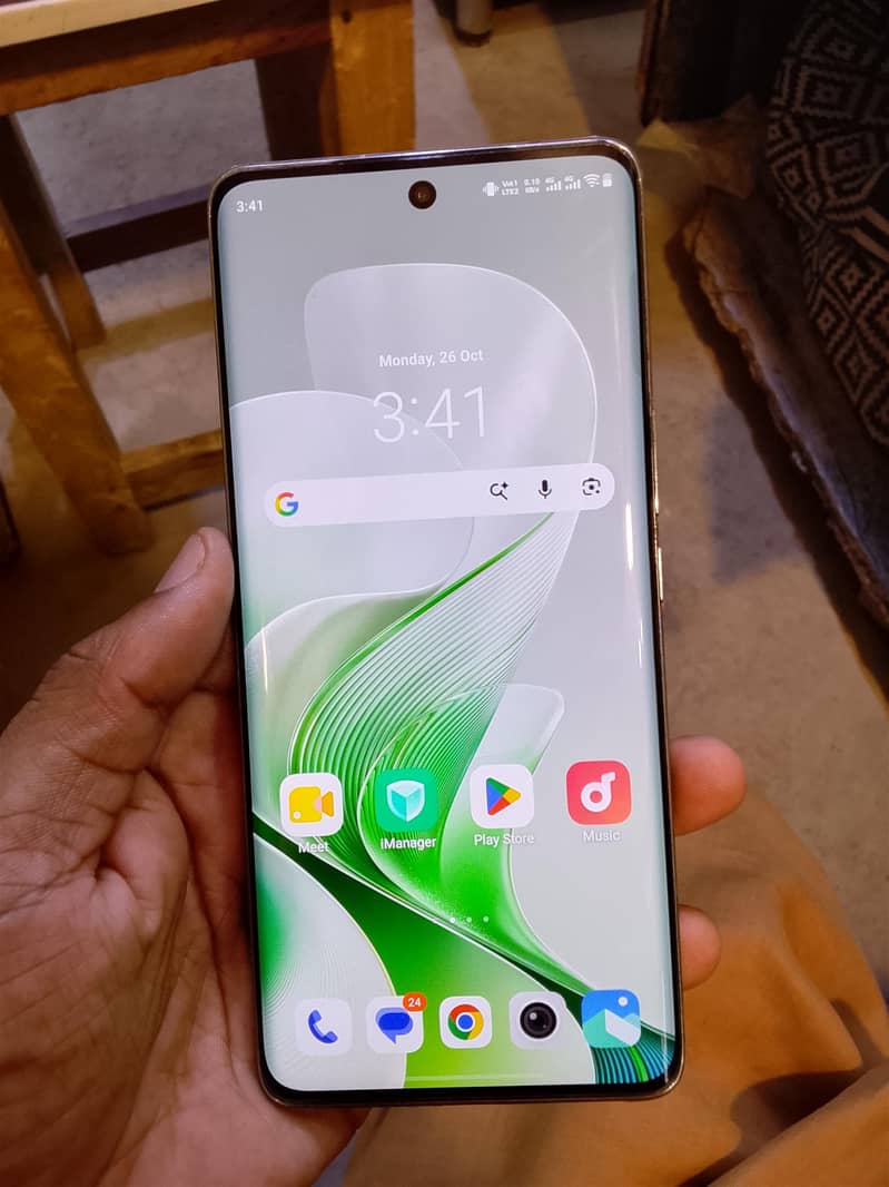 Vivo V40e 1