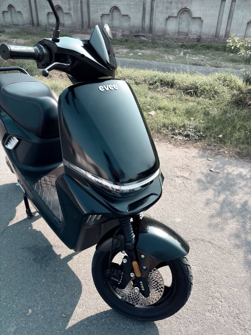 Evee s1 9