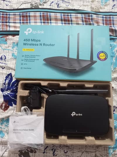 Iam selling Tp Link WiFi Router