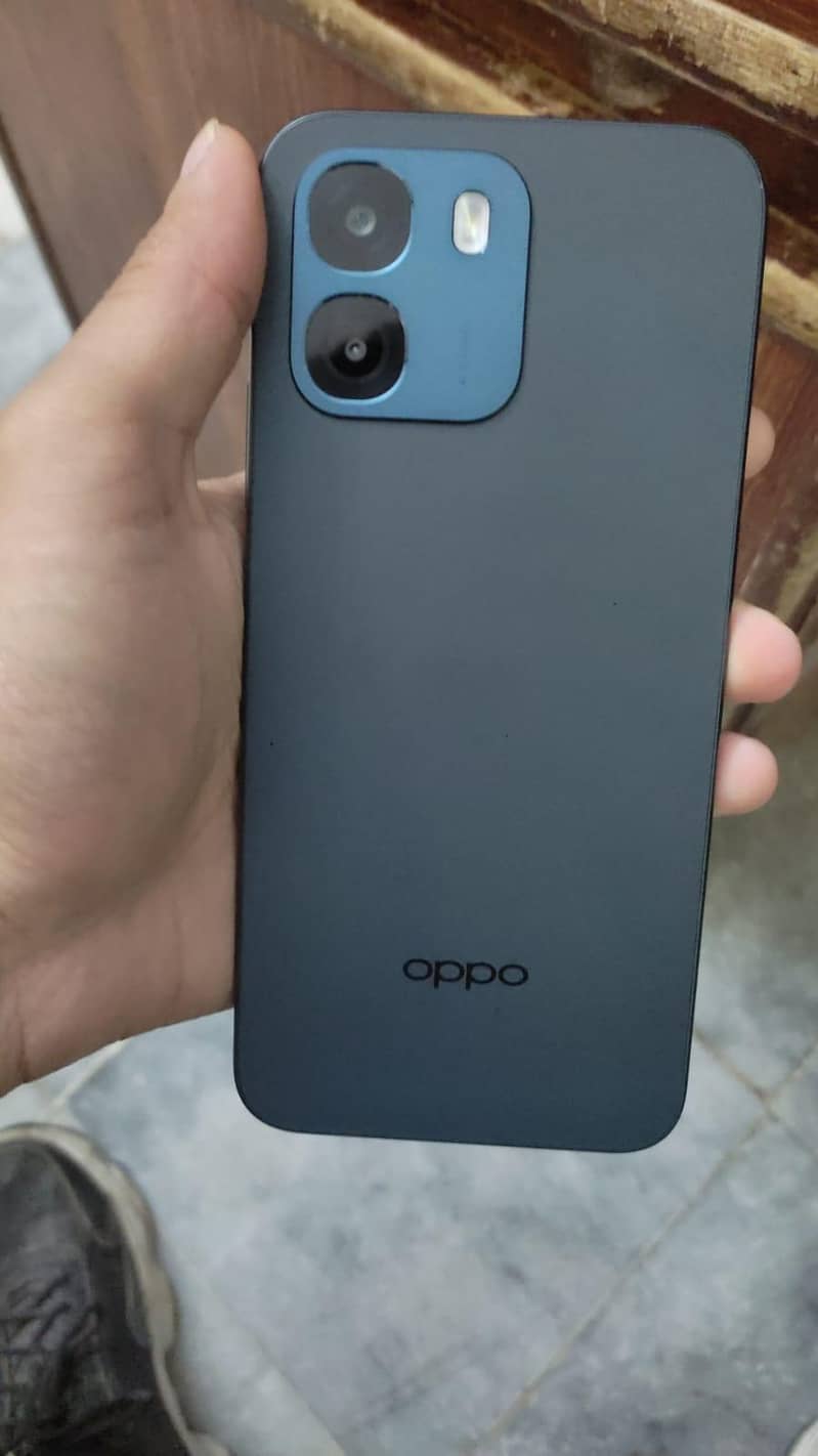 OPPO A6 0