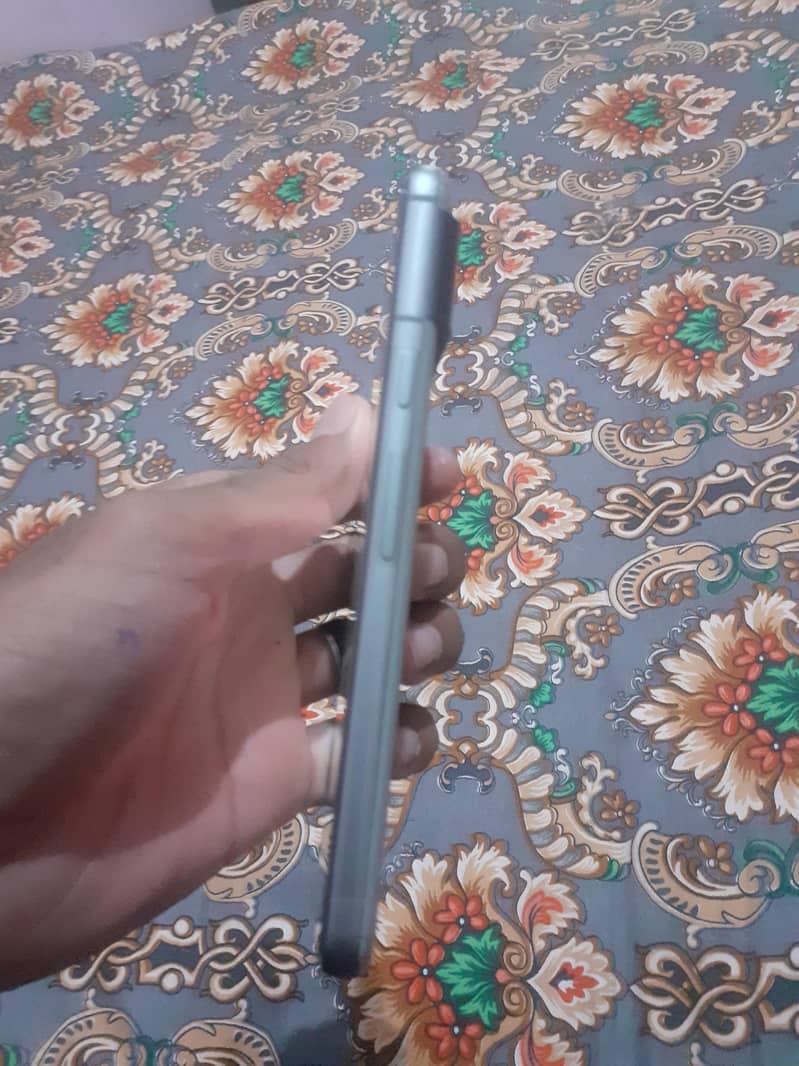 Google Pixel 8 1
