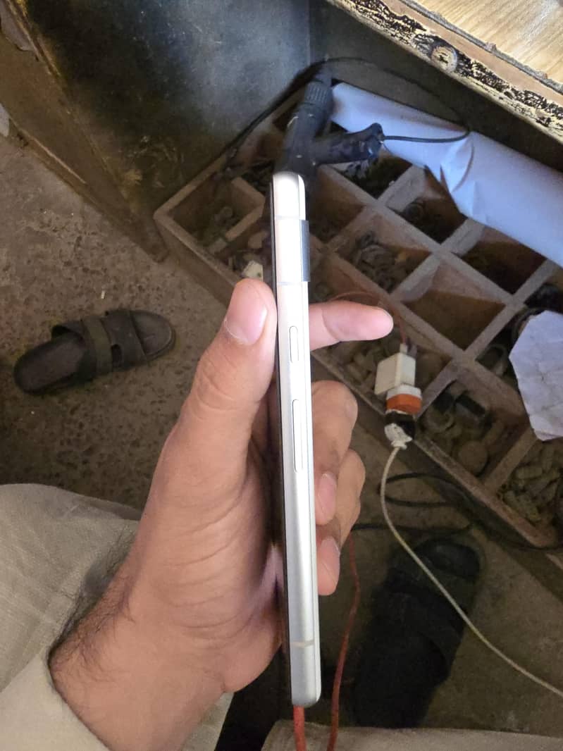 Google Pixel 7a 1