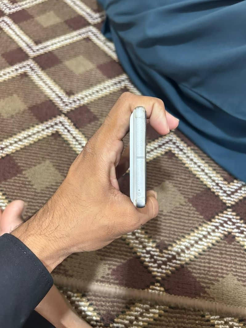 Google Pixel 7 2