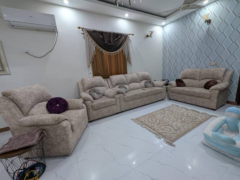 7 Seater Sofa Set 0