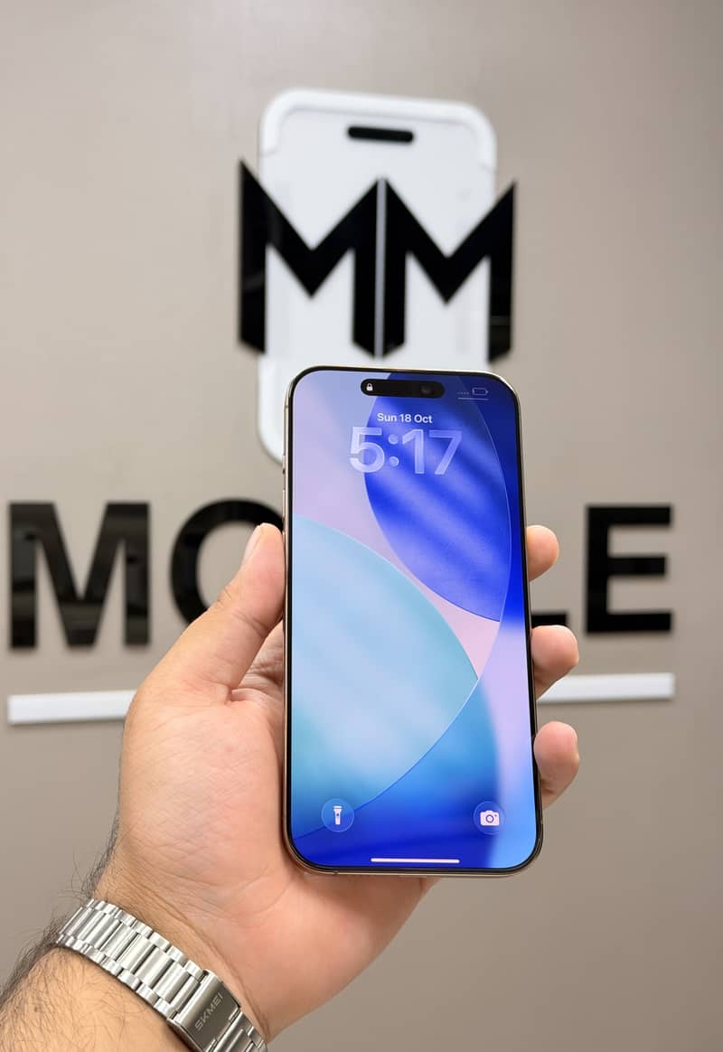 iPhone 16 Pro Max 8