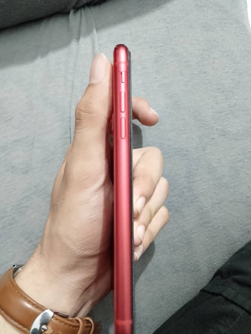 Apple iPhone 11 2