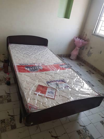 single bed with mattress