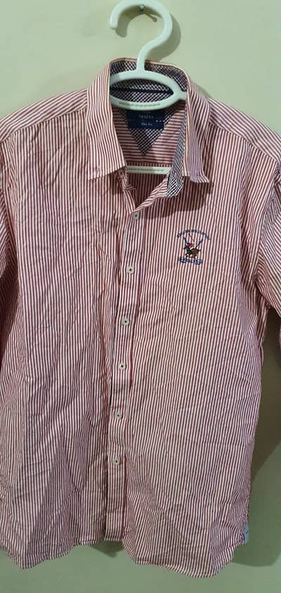 Very good formal shirts &formal pants not much used 10/9 condition