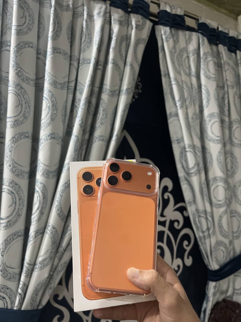 Apple iPhone 17 Pro Max 7