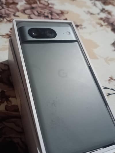 Google Pixel 8