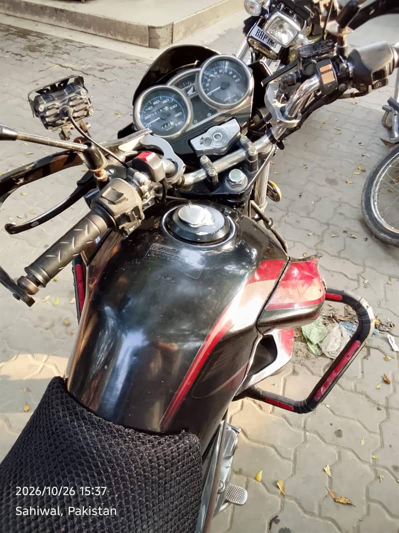 Honda CB150F 2