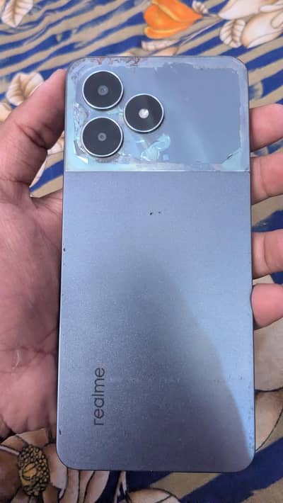 Realme Note 50 just mobile he 4+4 ram 128 gb memory. .