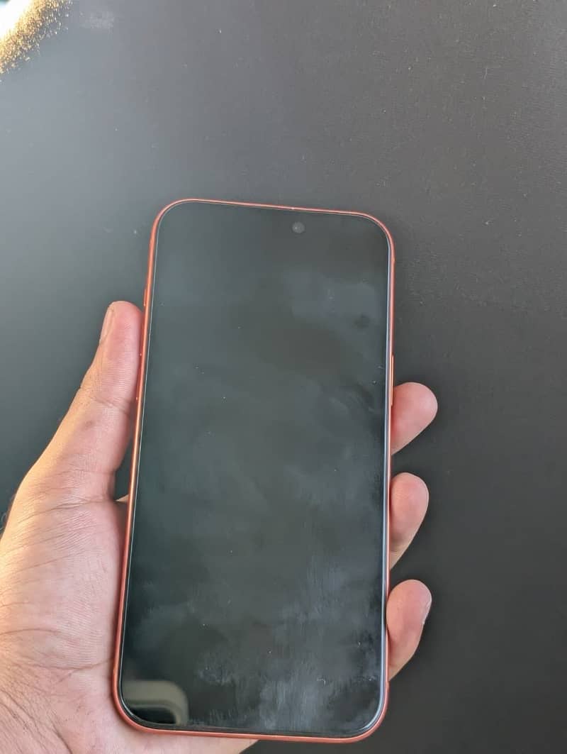 Apple iPhone 17 Pro Max 5