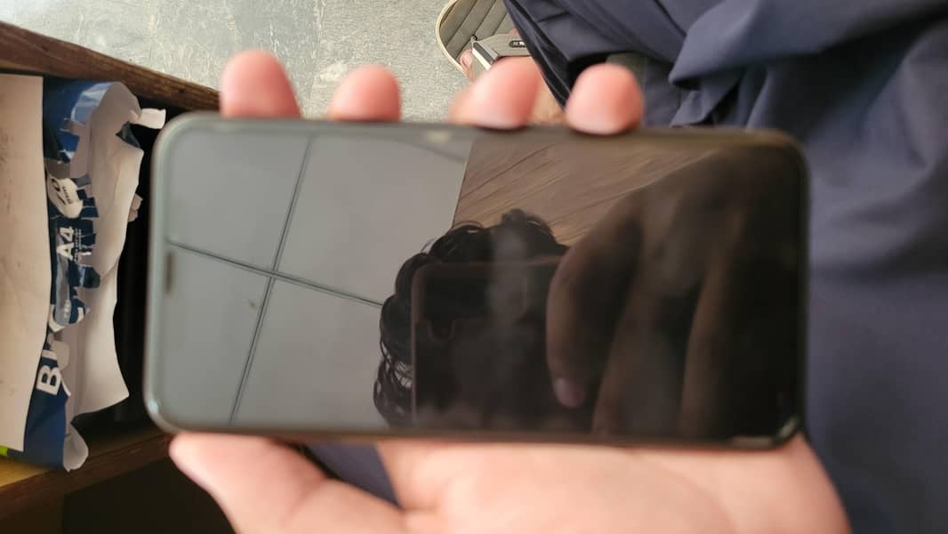 Apple iPhone XS 6