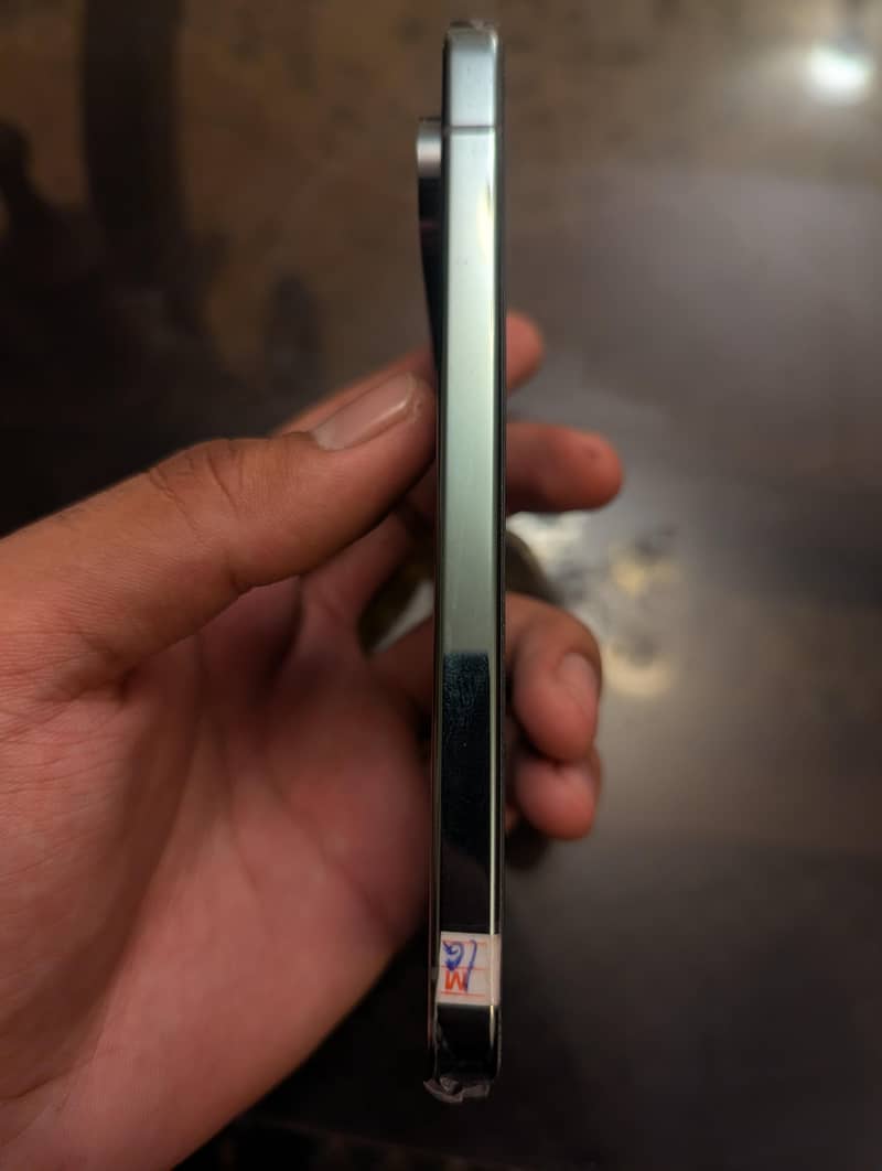 Google pixel 9 pro 4