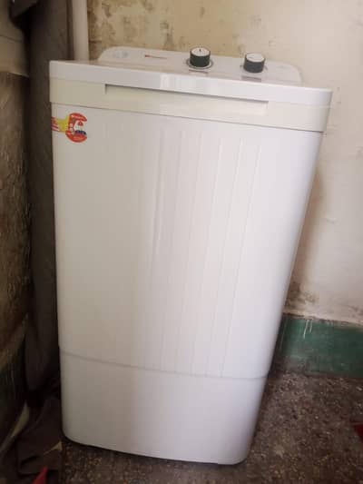 1 s 2 dfa use hoi hai urgent sale krni hai