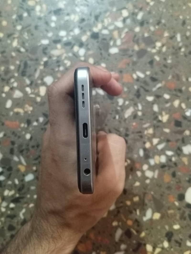 Tecno Spark Go 2 0