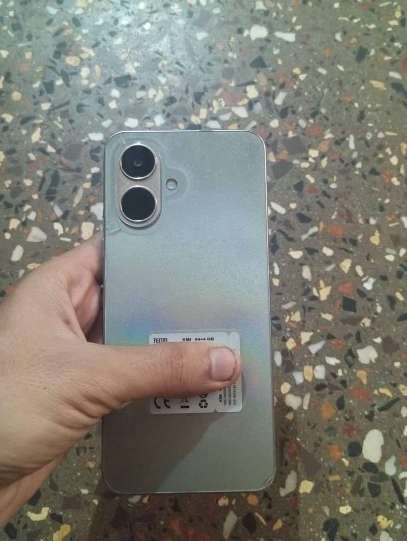 Tecno Spark Go 2 1