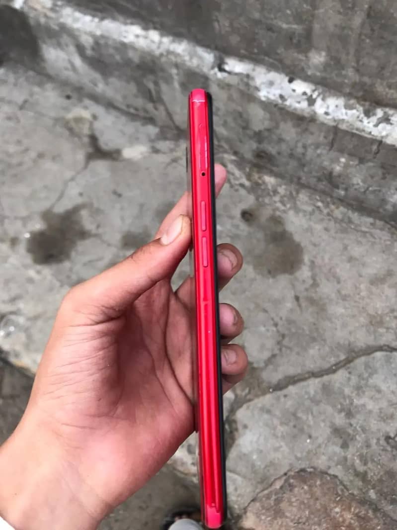 OPPO A3s 4