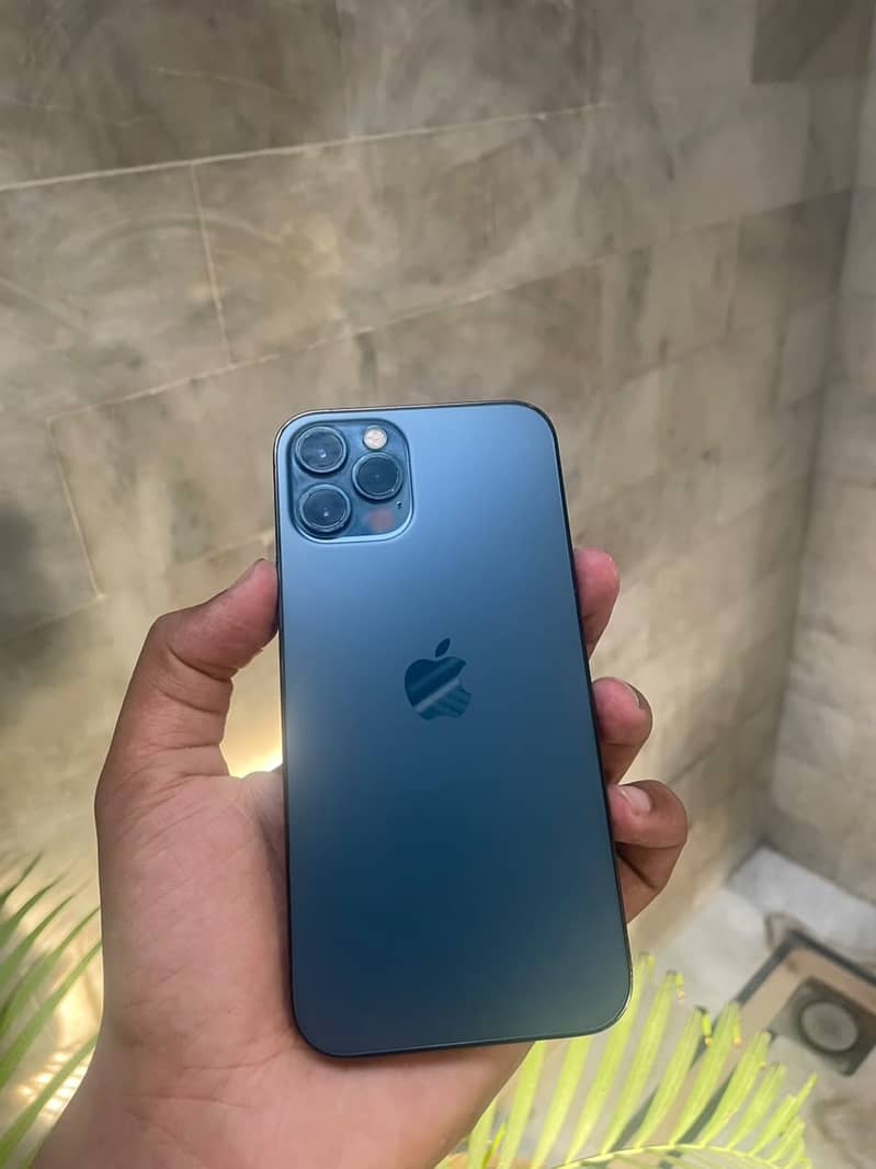 Apple iPhone 12 Pro 0