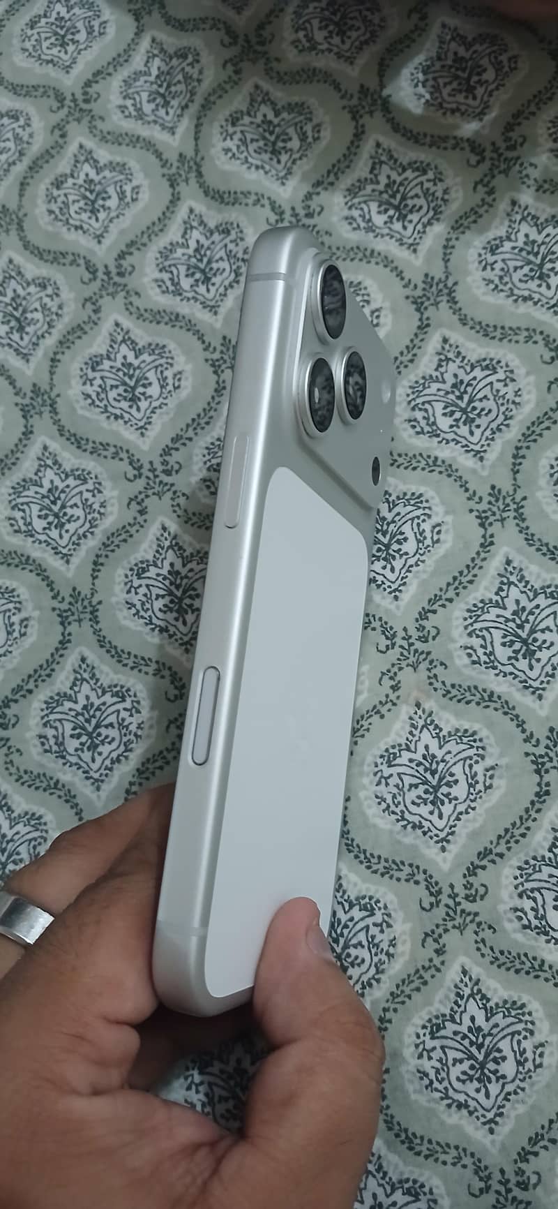 iphone 17 pro 0