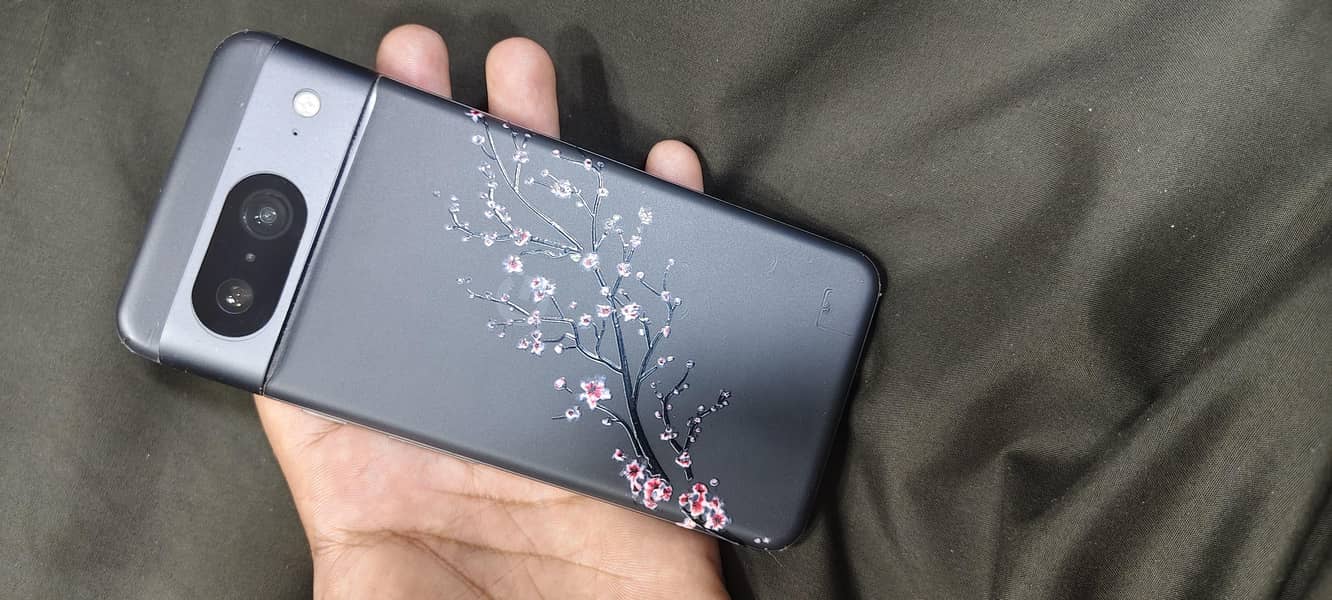 Google pixel 8 2