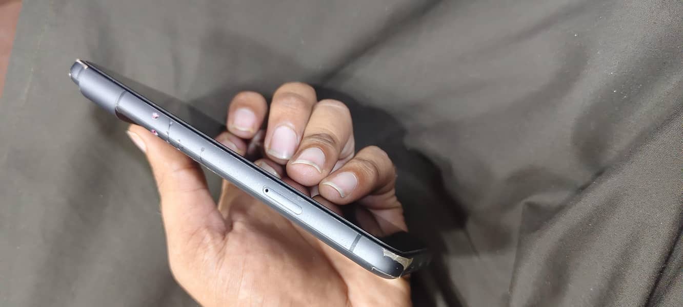Google pixel 8 6