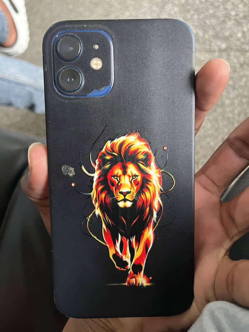 Apple iPhone 12 2