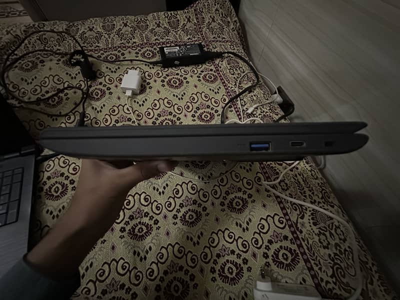Chrome book 4