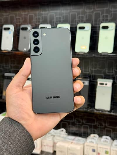 Samsung Mobile S22 Plus
