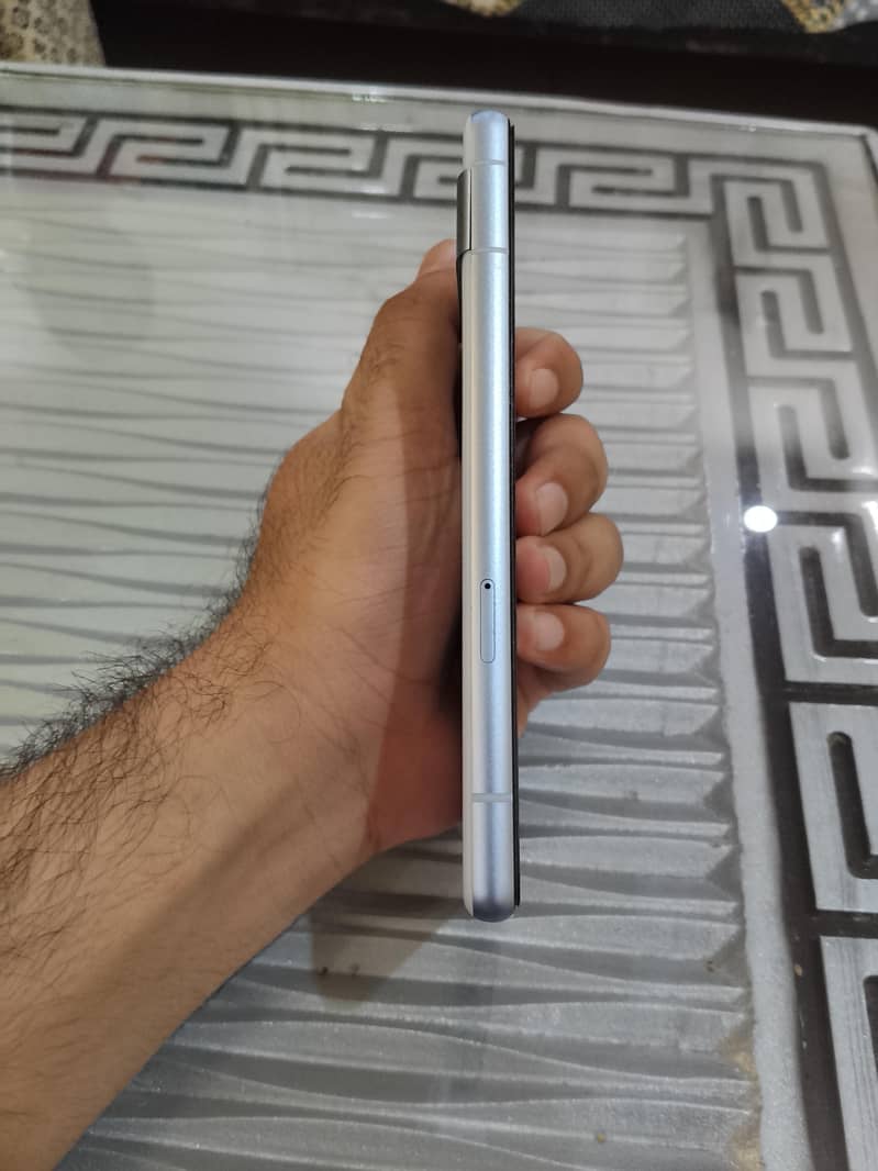 Google Pixel 7a 3