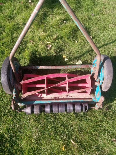 Manual Lawn mover for Sale