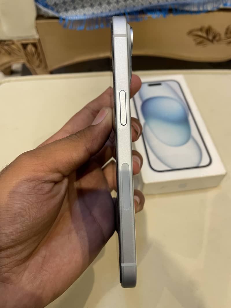Apple iPhone 15 Jv 7