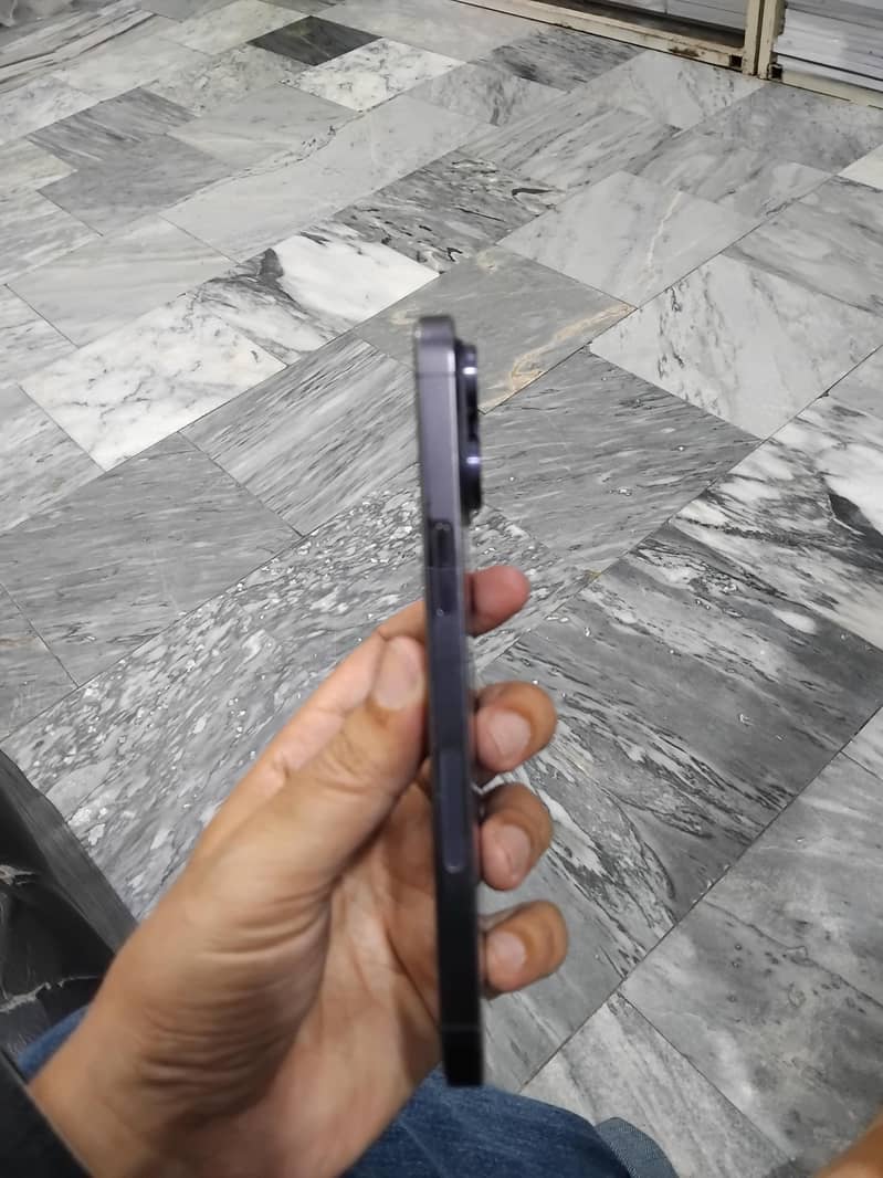 Apple iPhone 14 Pro Max MDM 1