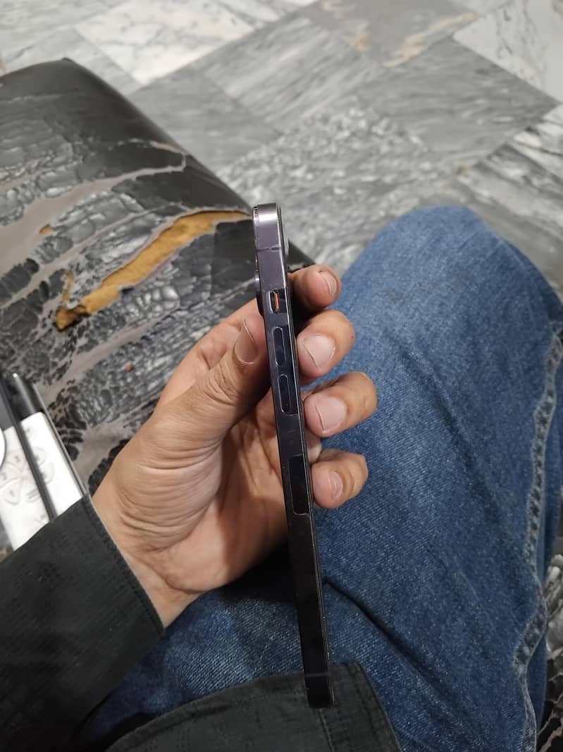Apple iPhone 14 Pro Max MDM 2