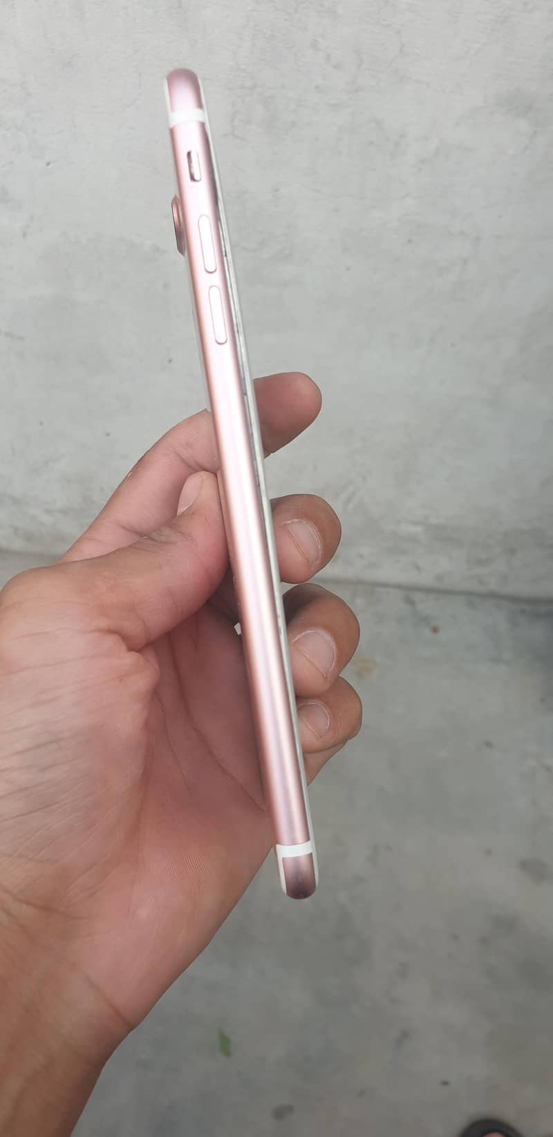 Apple iPhone 7 Plus 5
