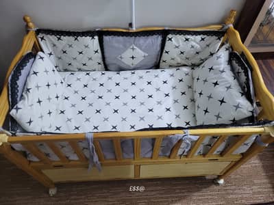 Baby cot with swing