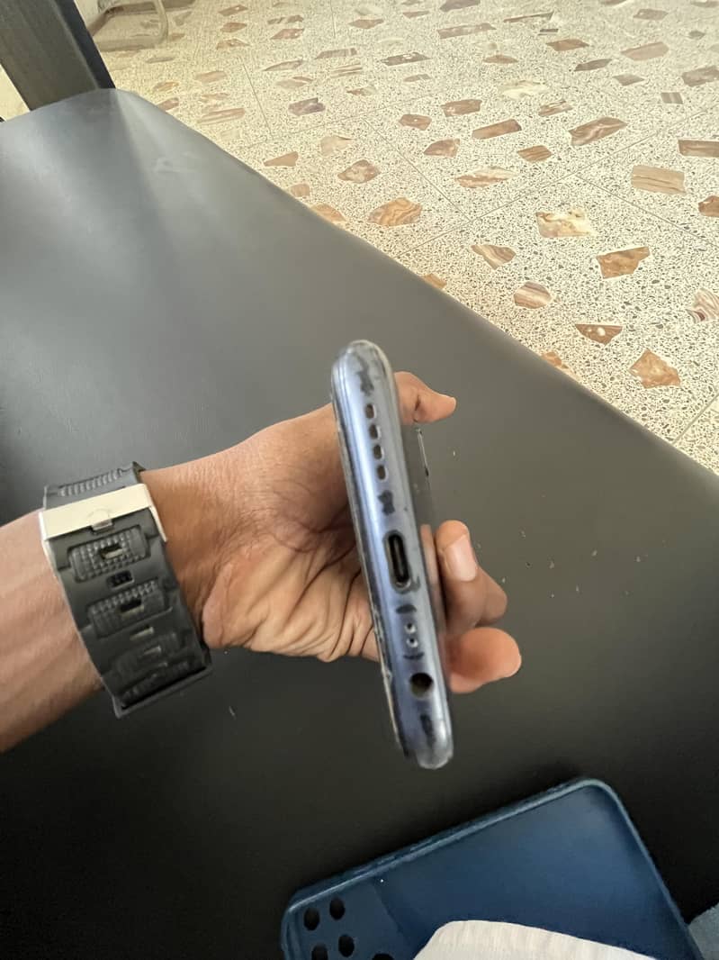 Realme C25s 7