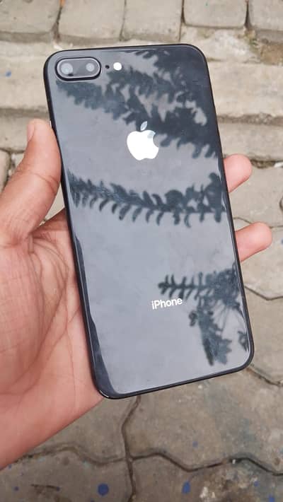 Apple iPhone 8 Plus