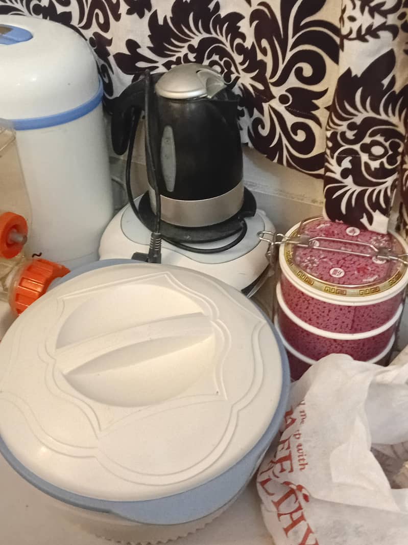 kitchen crockery 6