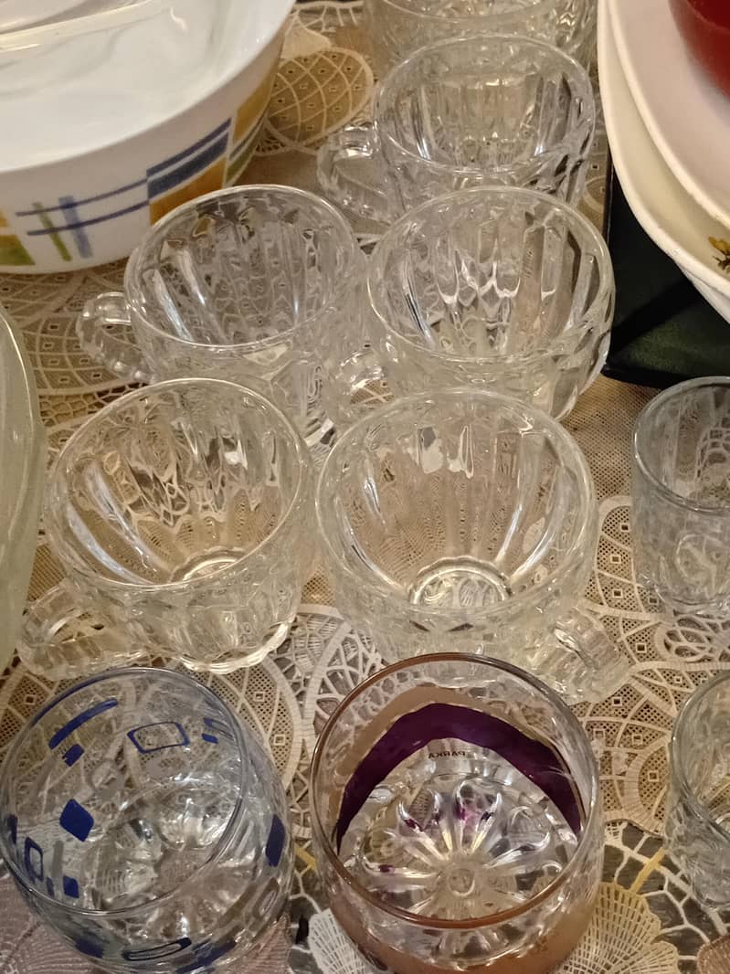 kitchen crockery 15