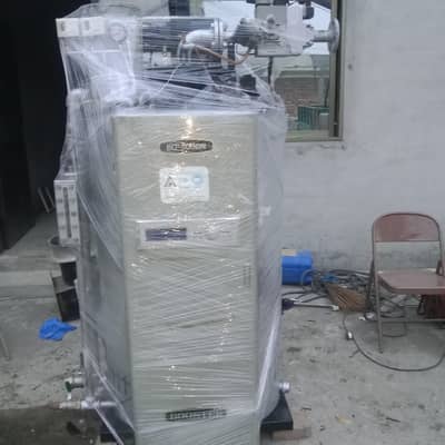 steam generator and steam boiler